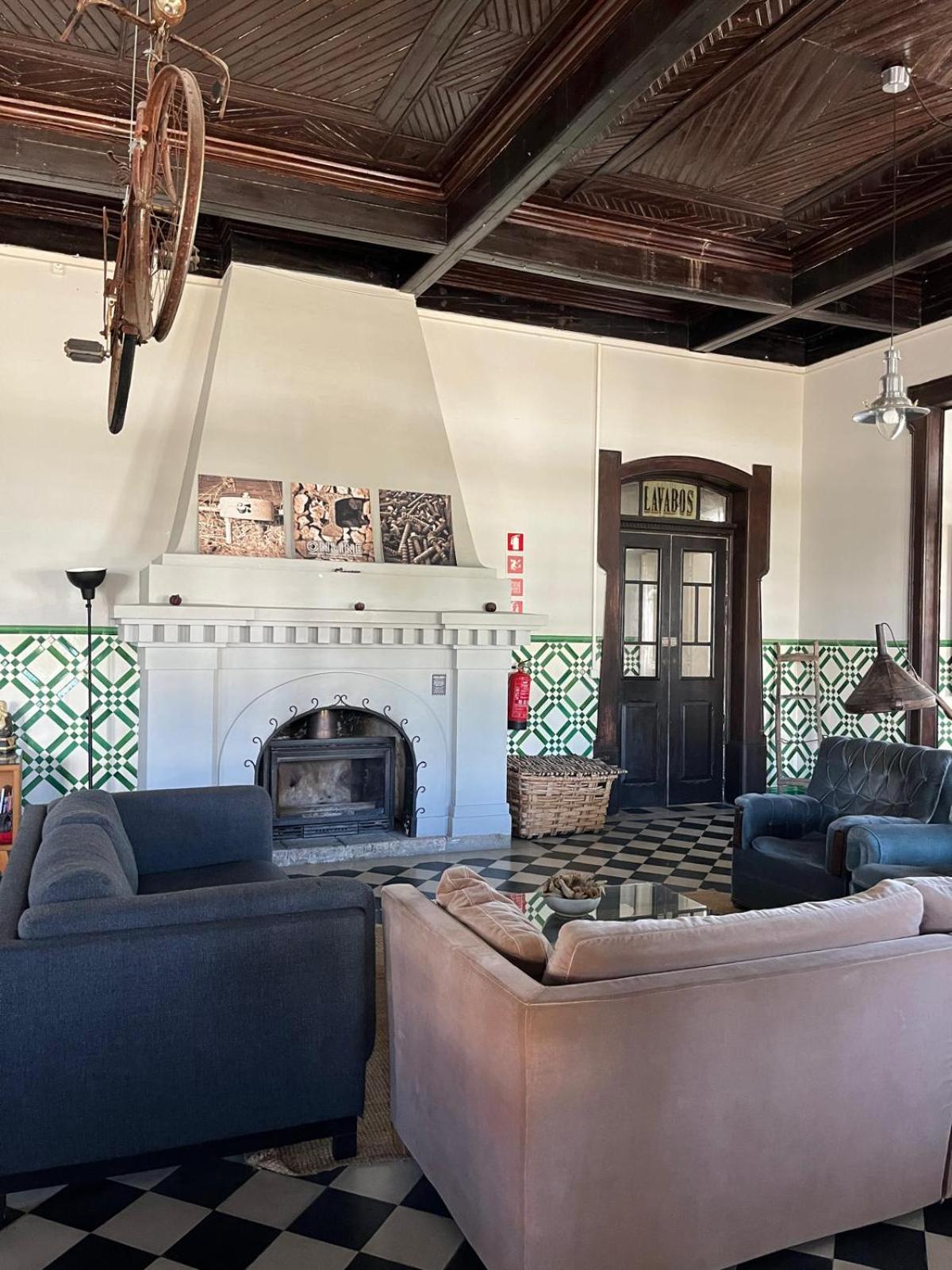 Train Spot Guesthouse Marvão Екстериор снимка